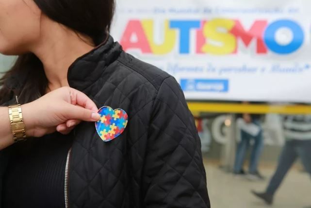 Projeto de extensão promove seminário sobre os direitos das pessoas com autismo