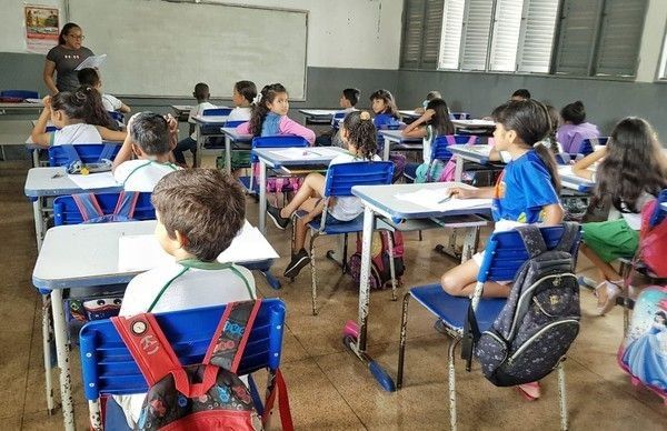 Parceria entre estados e municípios melhora índice de alfabetização pós-pandemia