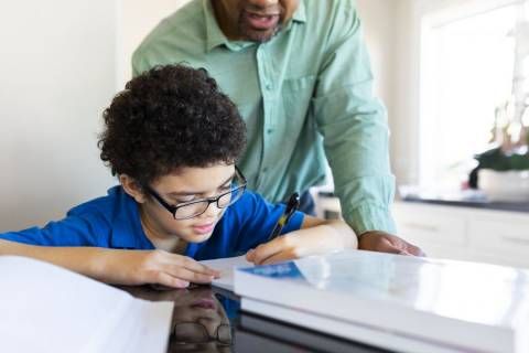 Especialista fala sobre uso de tecnologias e atualização do processo de avaliação nas escolas