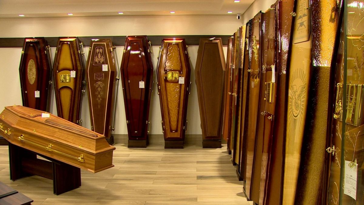 Com o avanço acelerado da Covid-19 setor funerário calcula 3 vezes mais mortes diárias que antes da pandemia
