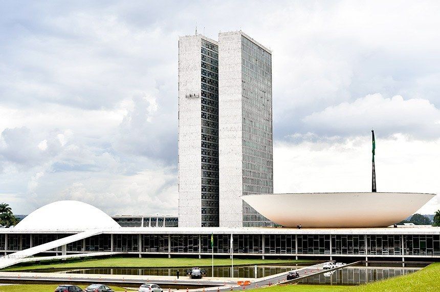 Especialista explica como a PEC Emergencial 186/2019 vai afetar os concursos públicos