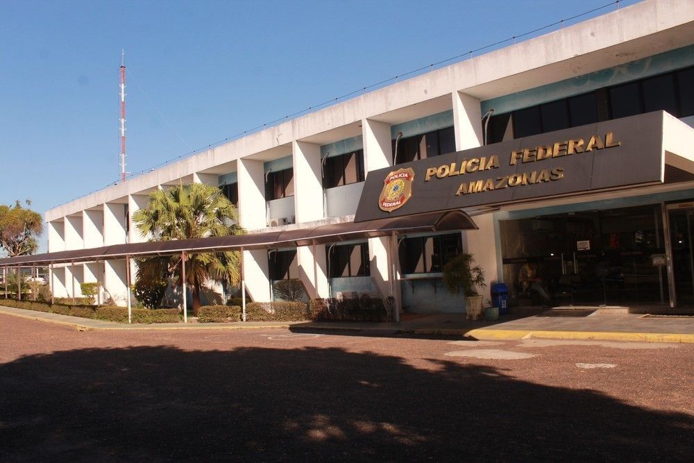 Polícia Federal investiga grupo suspeito de fraudar auxílio emergencial em Manaus