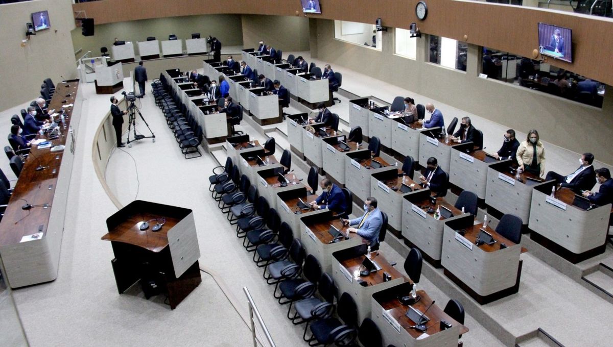 Vereadores autorizam Prefeitura de Manaus a fazer empréstimo de R$ 470 milhões para realização de obras