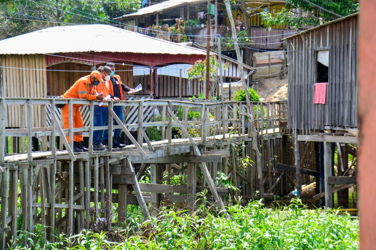 Rio Negro atinge cota de inundação severa e bairros de Manaus sofrem com impacto da cheia