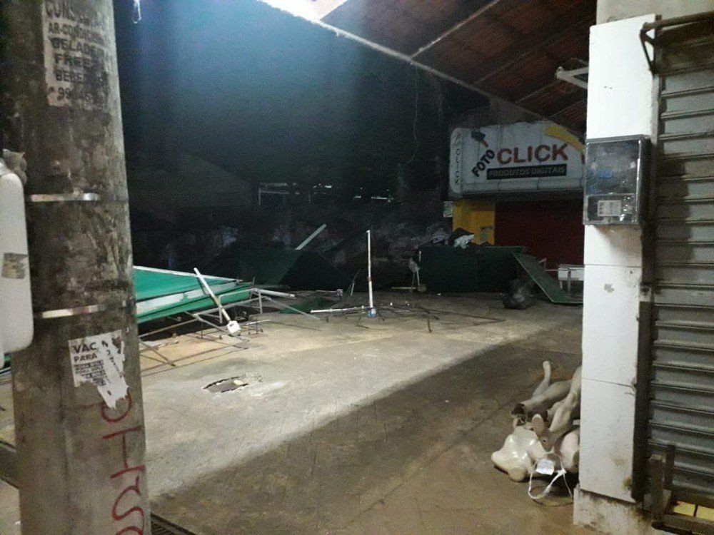 Prefeitura de Rio Branco desmonta barracas de camelôs alegando irregularidade