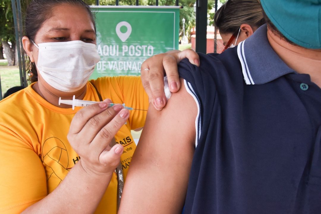 Prefeitura de Manaus anuncia Dia D da vacinação contra gripe