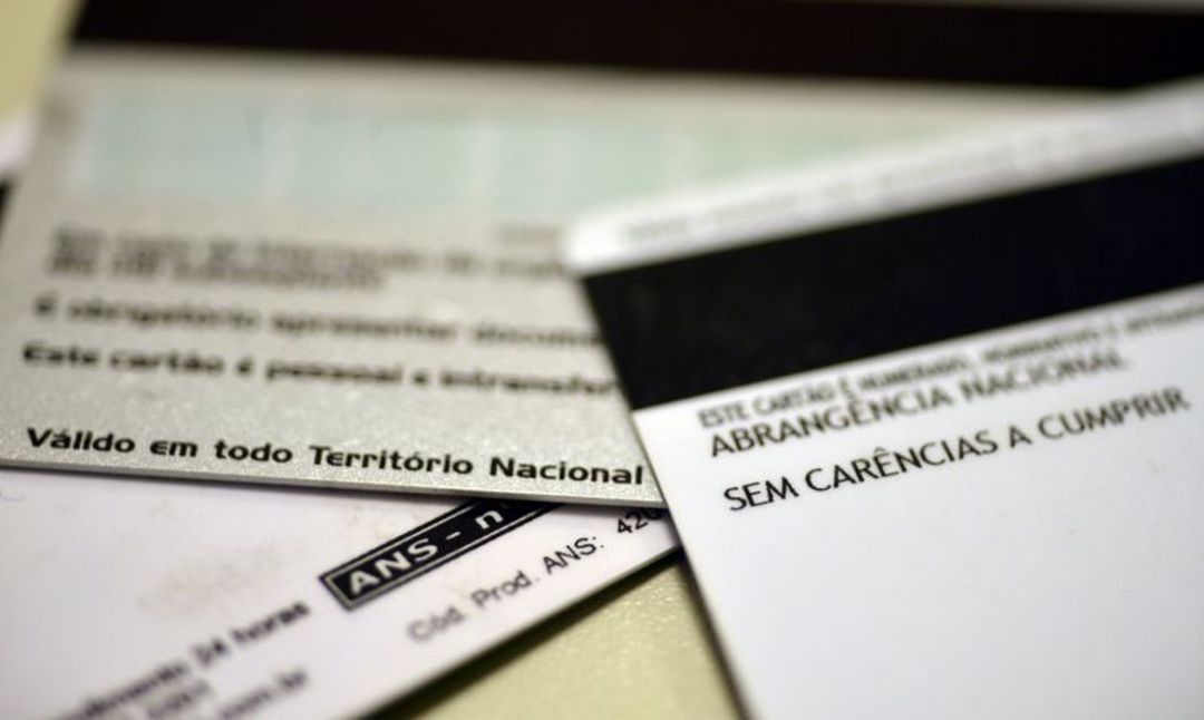 Planos de saúde terão que fazer redução de valores, explica diretor-presidente da ANS