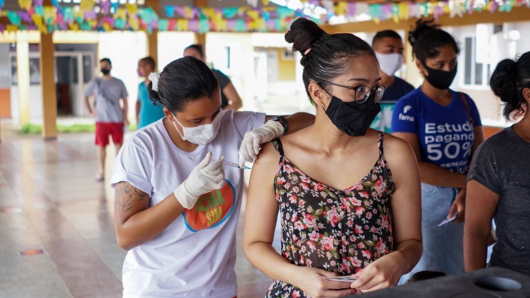 Em Dia 'D' de vacinação, Macapá imuniza mais de 3 mil pessoas contra influenza e sarampo