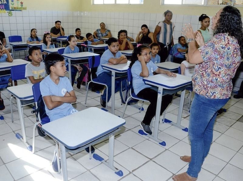 Governo do Pará anuncia retomada das aulas presenciais no Estado de forma híbrida