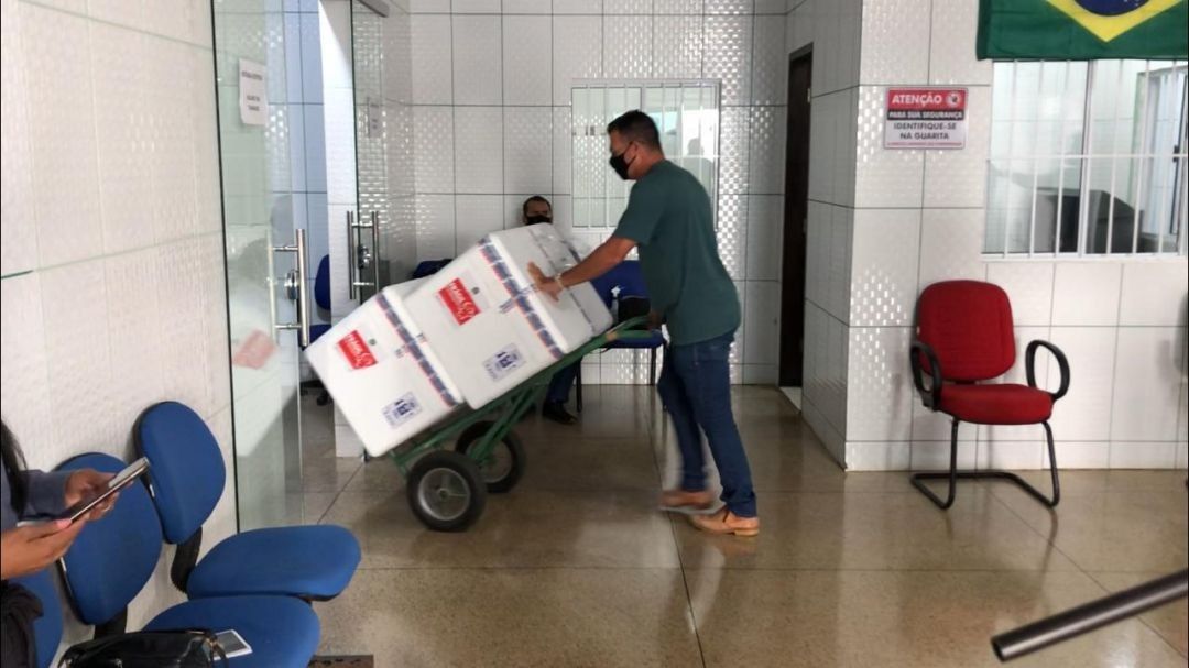 Rondônia recebe nova remessa com 13.200 doses de vacinas contra a Covid-19
