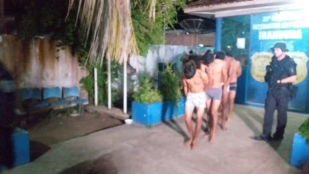 14 detentos são transferidos de Iranduba para Manaus após nova fuga