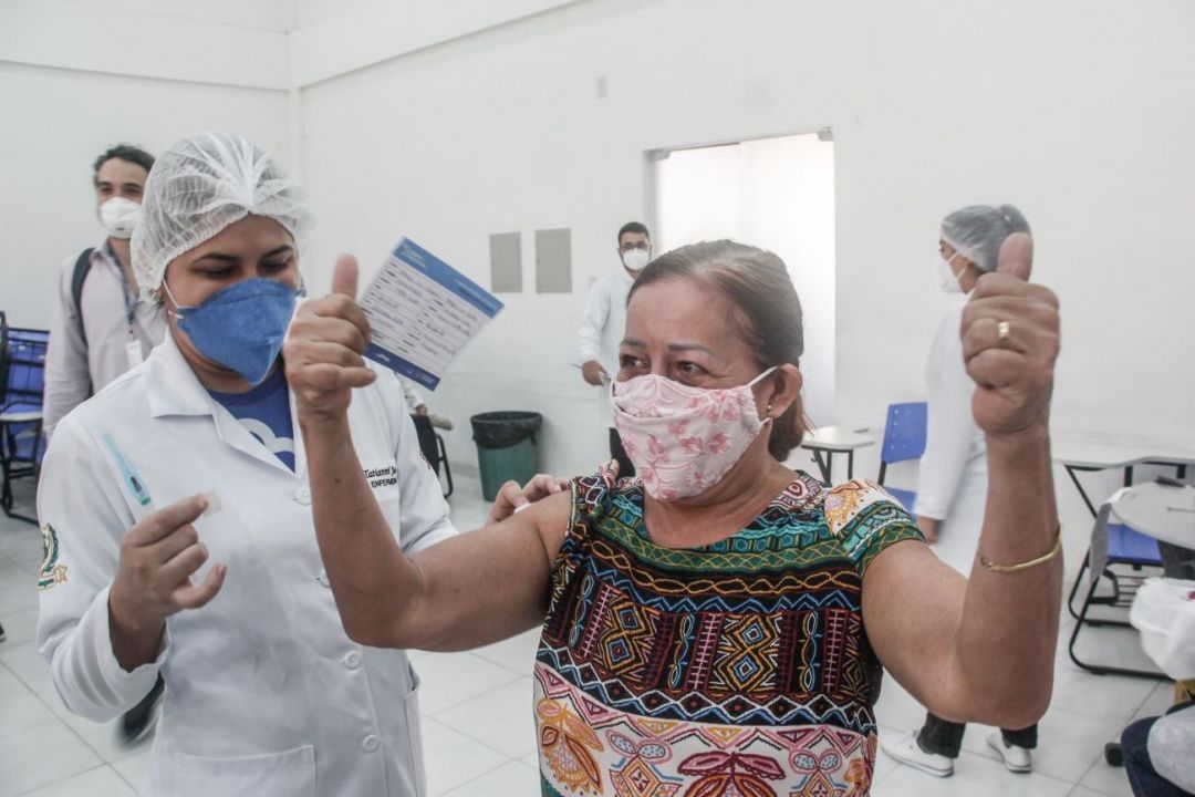 Empresas incentivam funcionários a buscarem vacinação contra Covid-19 em Belém
