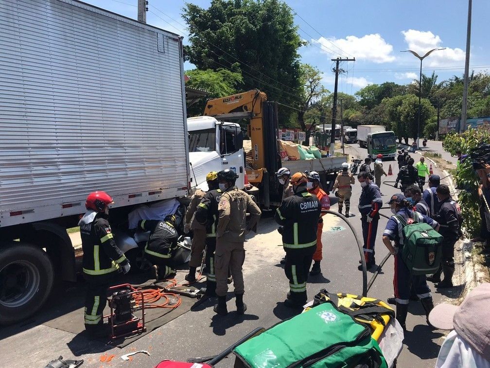 Inquérito conclui que caminhão estava em alta velocidade em acidente que vitimou duas mulheres em Manaus