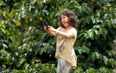 Fórum discute consumo e presença infantil em redes sociais