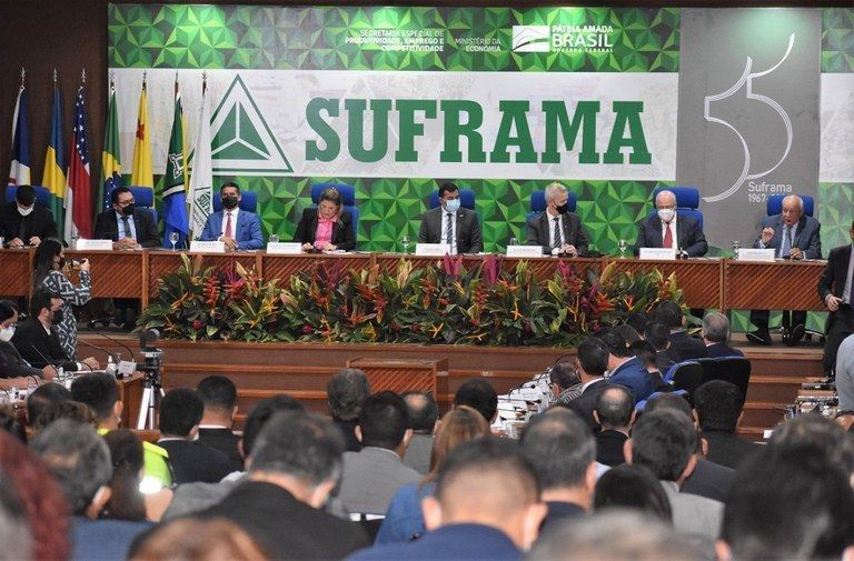 Reflexo da guerra da Ucrânia é debatido em reunião no Polo Industrial de Manaus