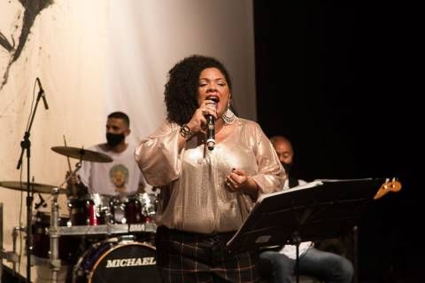 "Falar de Alcione é falar de amor e paixão", declara cantora acreana