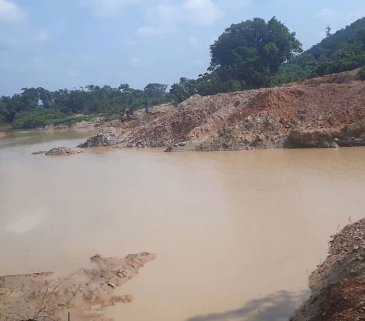 Série com três reportagens contextualiza a rota ilegal do manganês na Amazônia