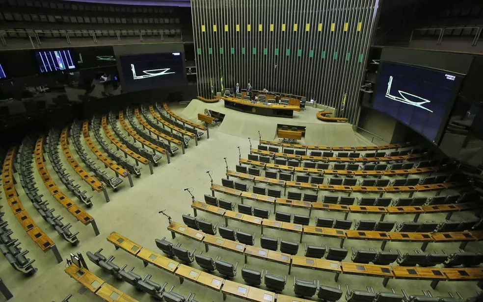 Aumento da bancada de deputados pode ficar para 2030