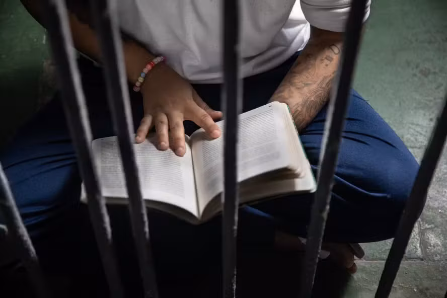 Educação e Ressocialização: Presídios Leitores no Acre