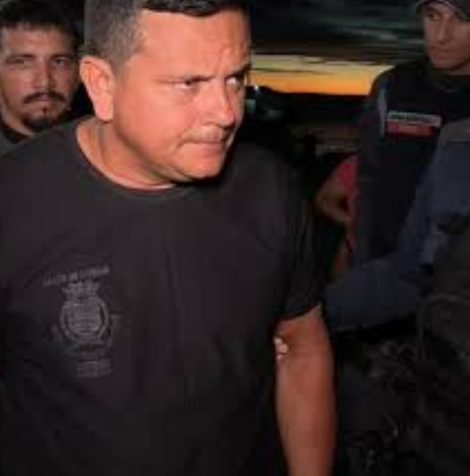 Piloto diz que ventania e aglomeração na proa causaram acidente com lancha