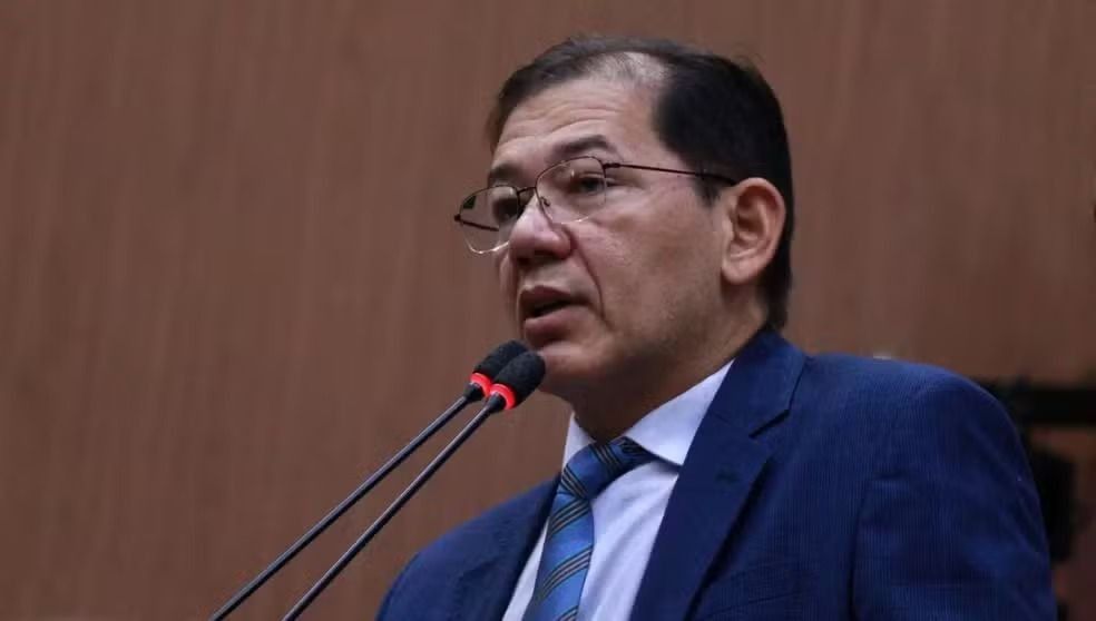 Ministério Público investiga suspeita de nepotismo envolvendo vereador de Manaus