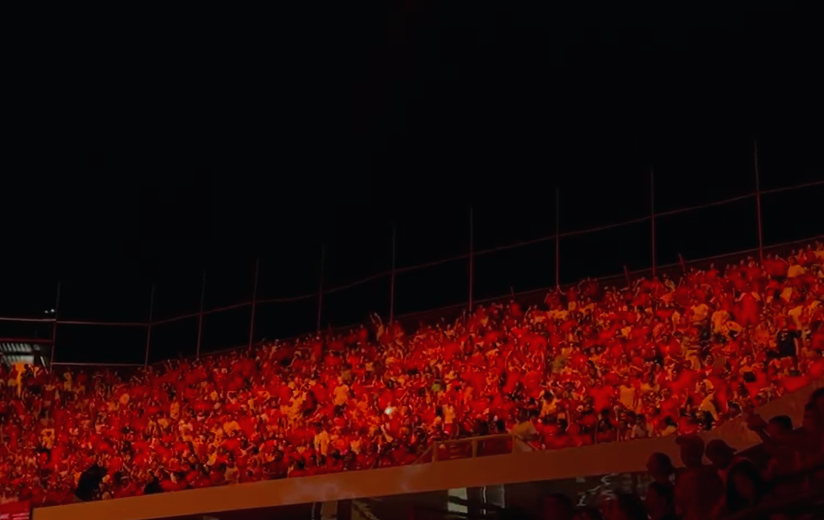 Com arena lotada, Garantido realiza último ensaio antes da disputa em Parintins