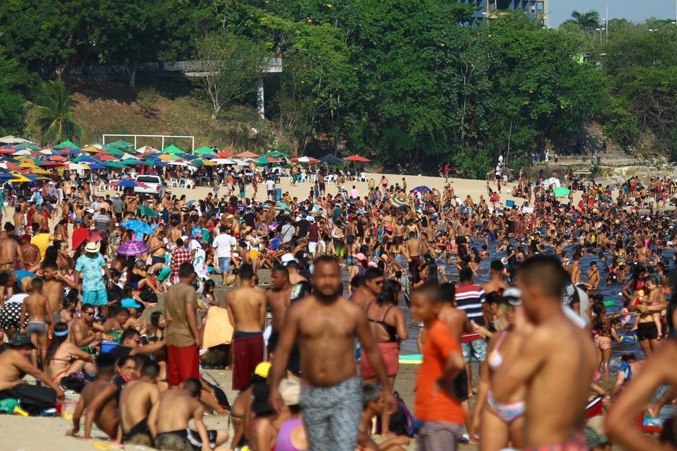 Prefeitura de Manaus prorroga decreto que interdita praia da Ponta Negra até dezembro