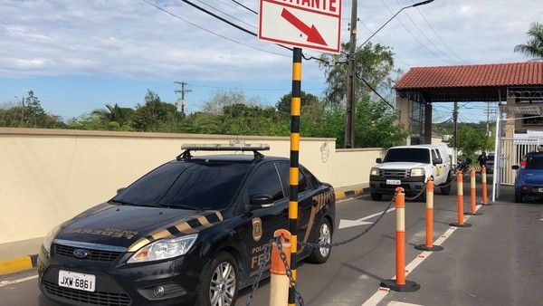 Polícia Federal investiga desvio de recursos destinados ao transporte escolar em Presidente Figueiredo, no AM