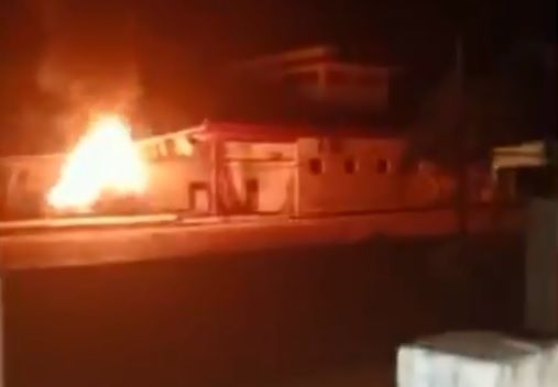 Duas pessoas morrem e três ficam feridas durante conflito em delegacia de Barreirinha, no Amazonas