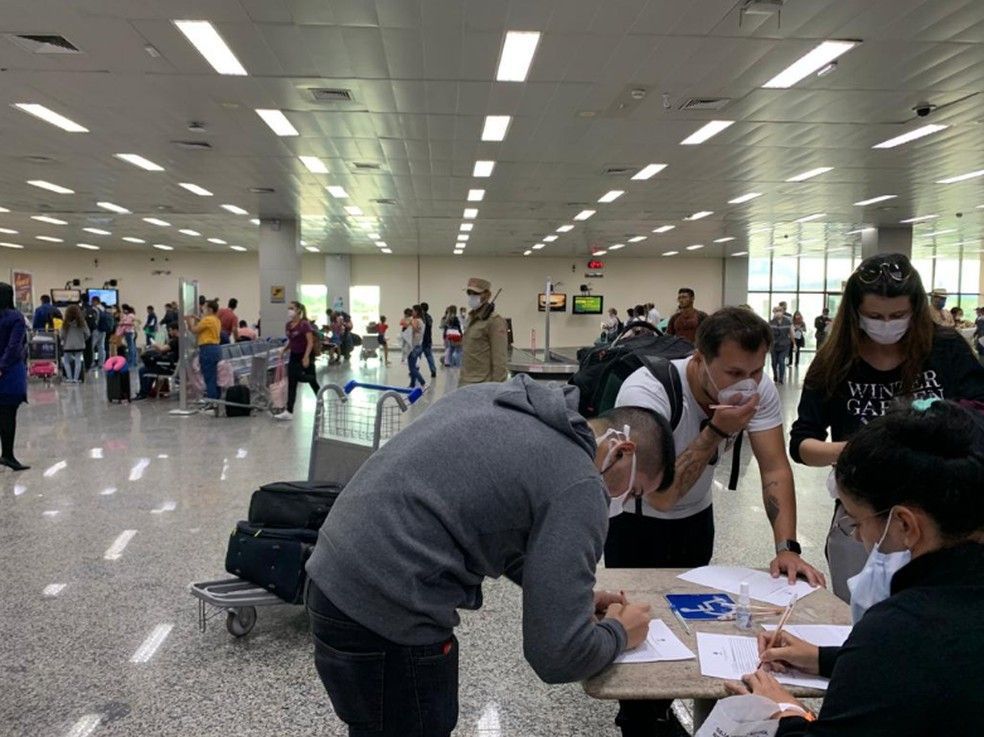 Cuidados em viagens no final do ano devem ser reforçados em função da pandemia da Covid-19