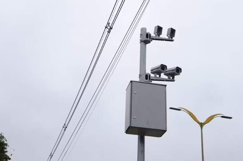Radares de velocidade começam a funcionar em Manaus