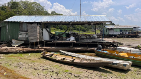 Manaus entra em emergência por causa da seca do Rio Negro