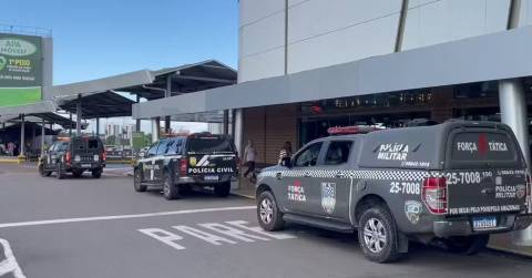 Grupo armado assalta joalheria em shopping de Manaus