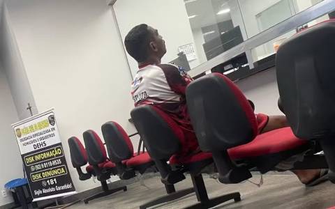 Homem flagrado empurrando corpo do avô é preso por ameaçar ex-namorada em Manaus