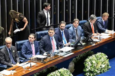 Congresso Nacional homenageia 100 anos do grupo globo nesta quinta feira (21)