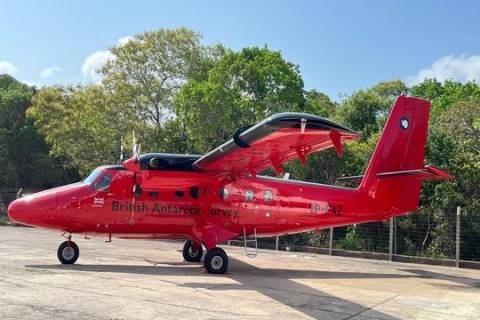 Aeronave britânica realiza primeiro voo na Amazônia para estudar o clima global