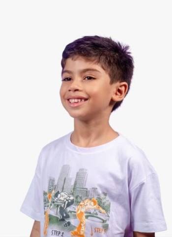 “Nós confiamos porque estava prescrito”, afirma pai após morte do filho em hospital de Manaus