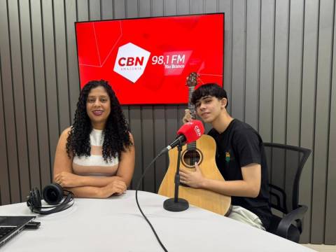 Rairá Mendes leva especial Bruno Mars ao palco da Casa do Rio em Rio Branco